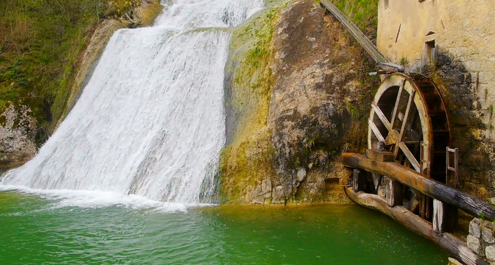 The case for hybrid project management with agile and traditional